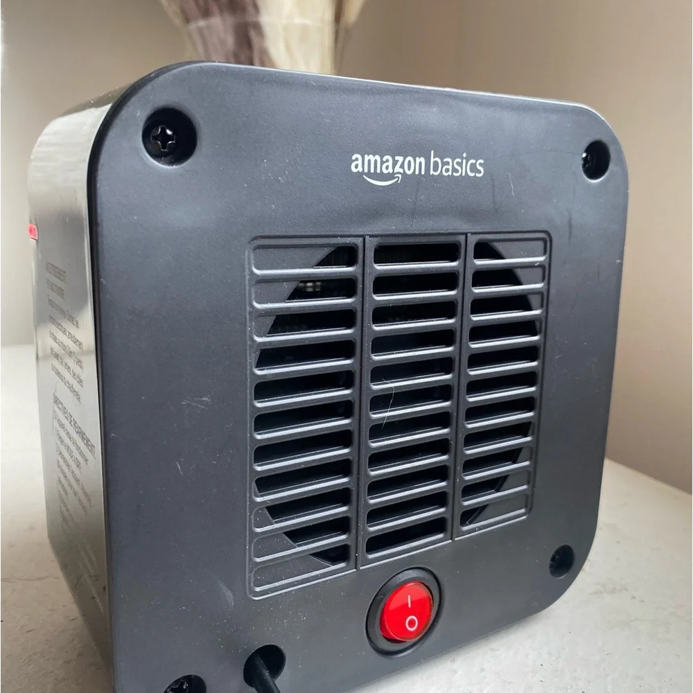 Amazon essentials Space Heater for Indoor Use Electric Fireplace - Picture 4 of 6